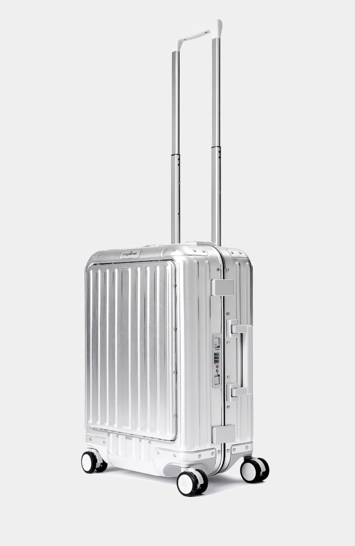Magallanes 20" Aluminum Carry-On — Silver
